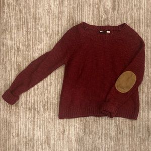 Maroon sweater with elbow pads | Size M